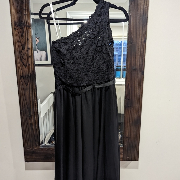 Black lace/chiffon knee-length dress - Picture 1 of 1